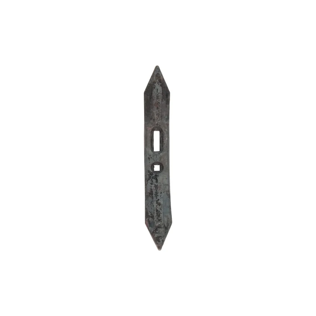 Brăzdar cultivator 370x55x15mm reversibil curbat 2 orificii potrivit pentru Amazone CP119